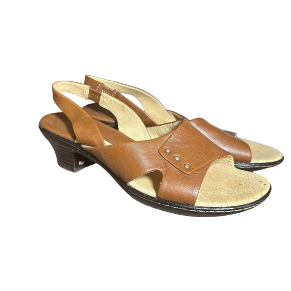 Sofft Brown Leather Slingback Sandals 8.5W Wide Width Comfort Heel Casual Shoes - Picture 2 of 10